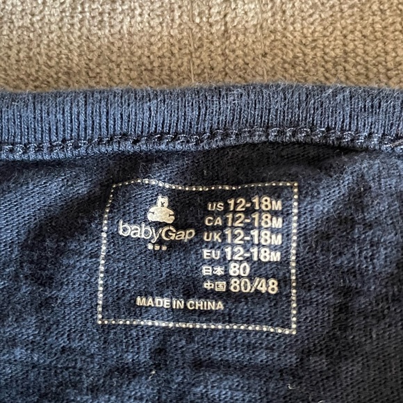 Baby GAP navy blue and green sleeveless onesie, 12-18 month - Picture 3 of 3